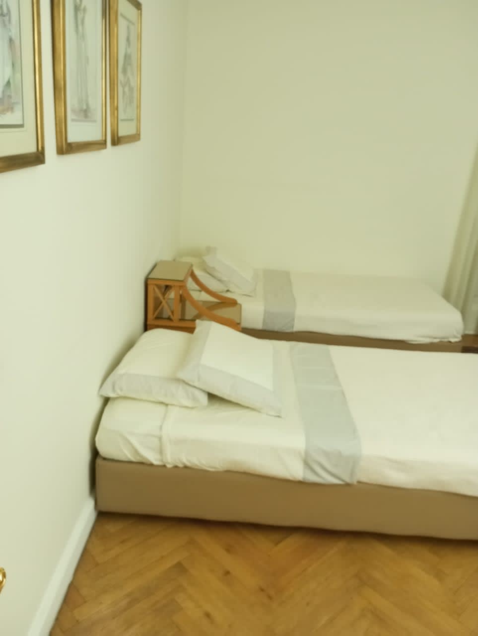 Spacious 3-BR Apartment with Fully Equipped Kitchen
