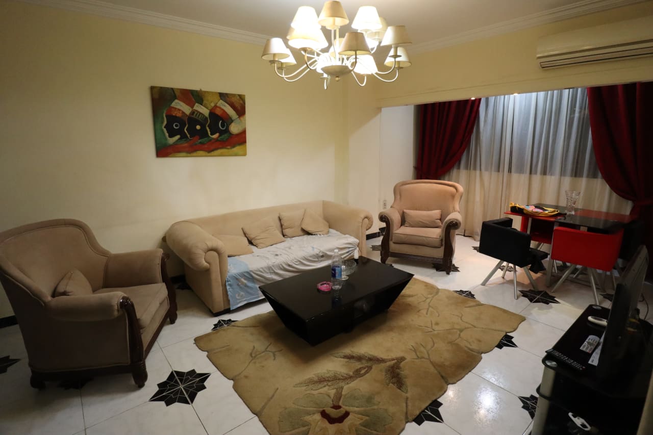 Furnished 2-BR Apartment in a Vibrant Location in Maadi