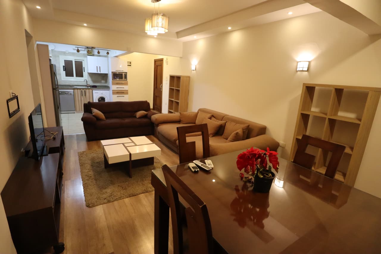 Charming 2-BR Apartment in Degla Maadi