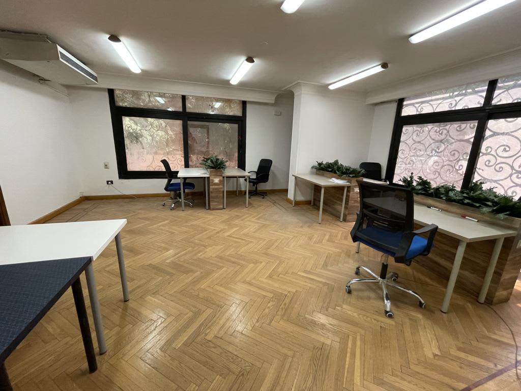 4 bedroom Office for rent in Degla