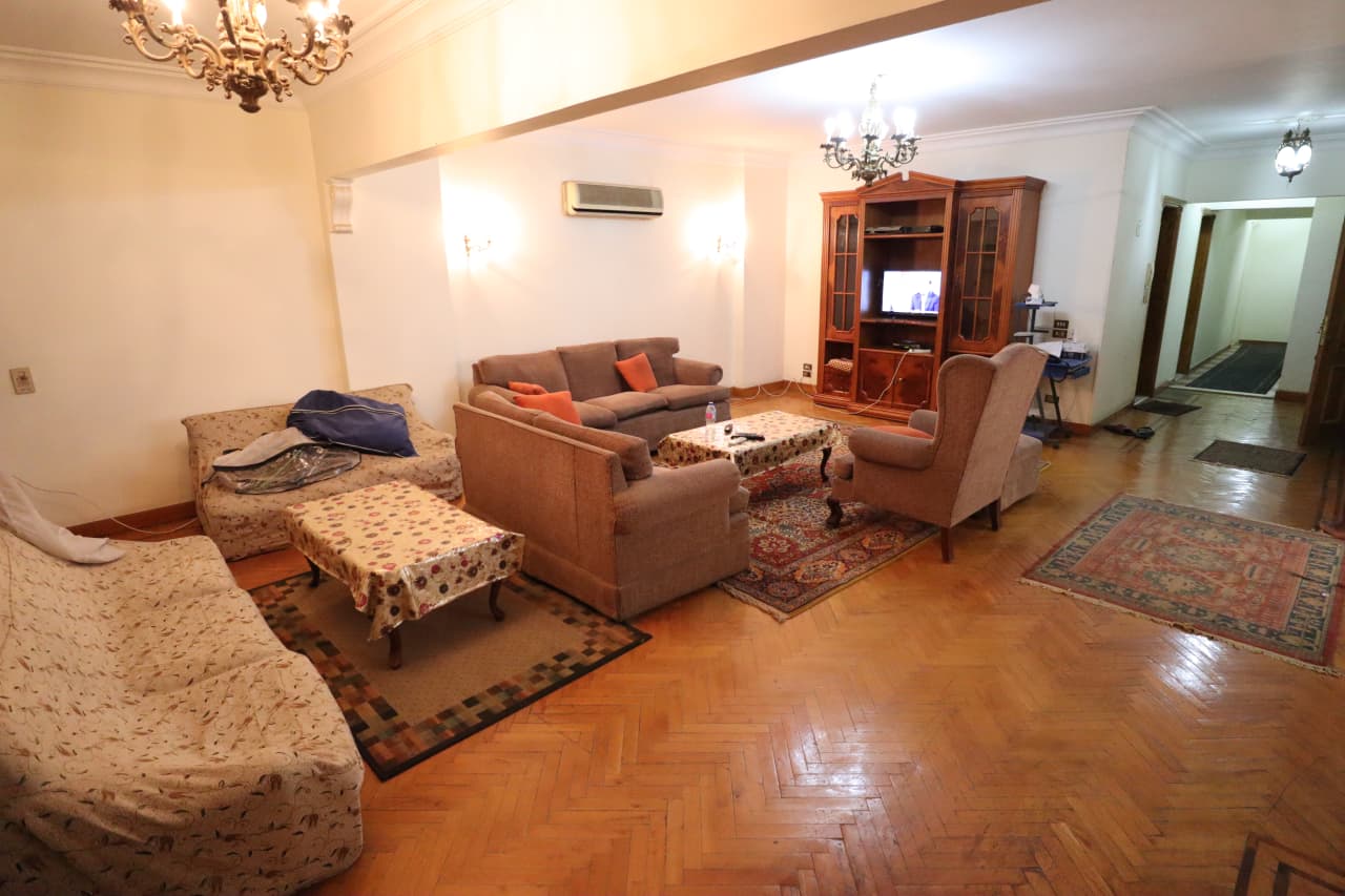 Furnished Apartment with 220 SQM In Maadi Degla Square.