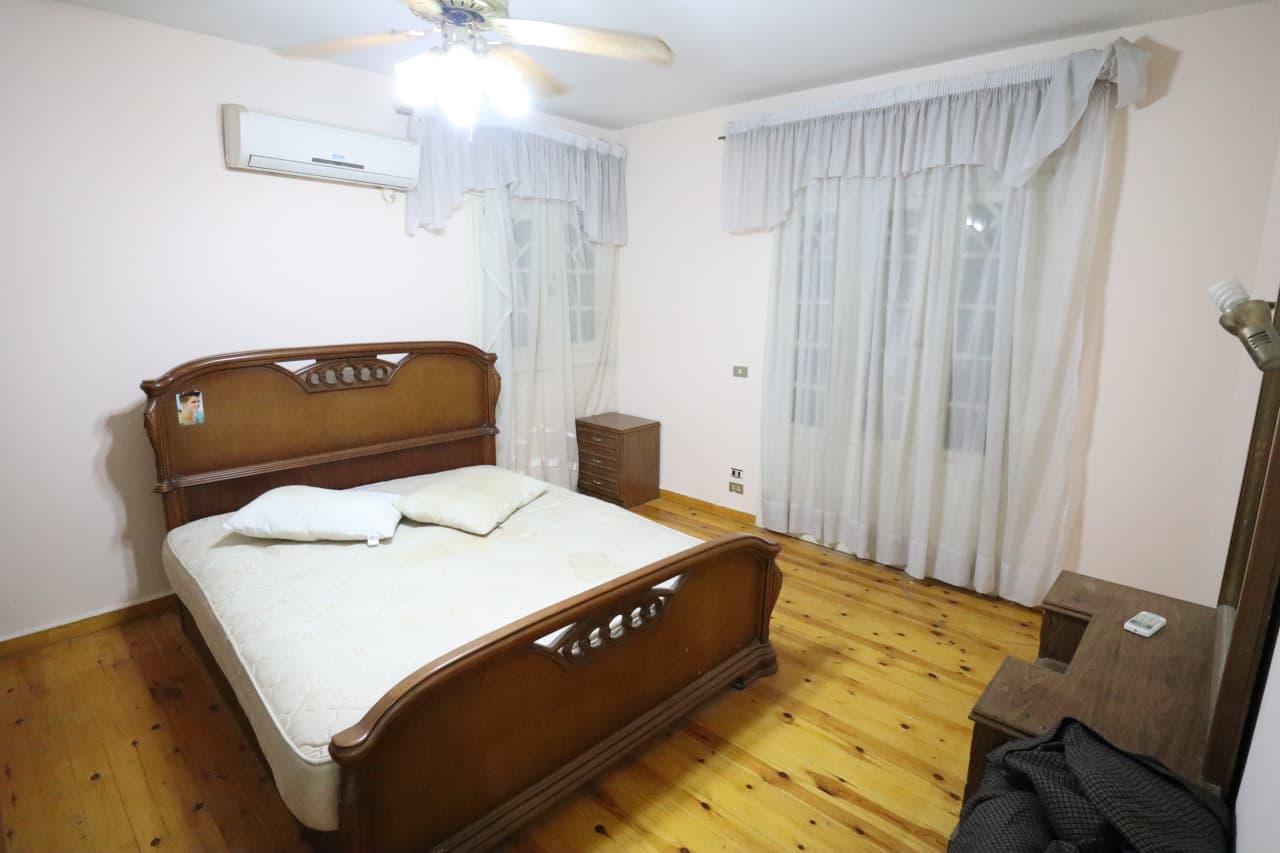 Furnished Apartment with 220 SQM In Maadi Degla Square.