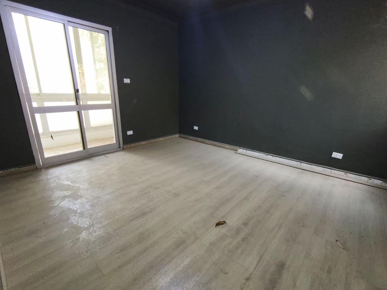 Spacious 3-BR Apartment in Prime Maadi