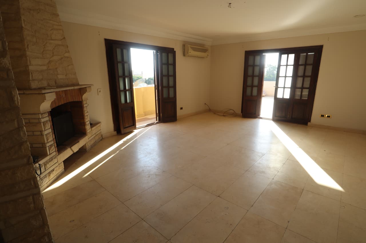 Semi Furnished Roof In Maadi Degla|150SQM|Wide Terrace