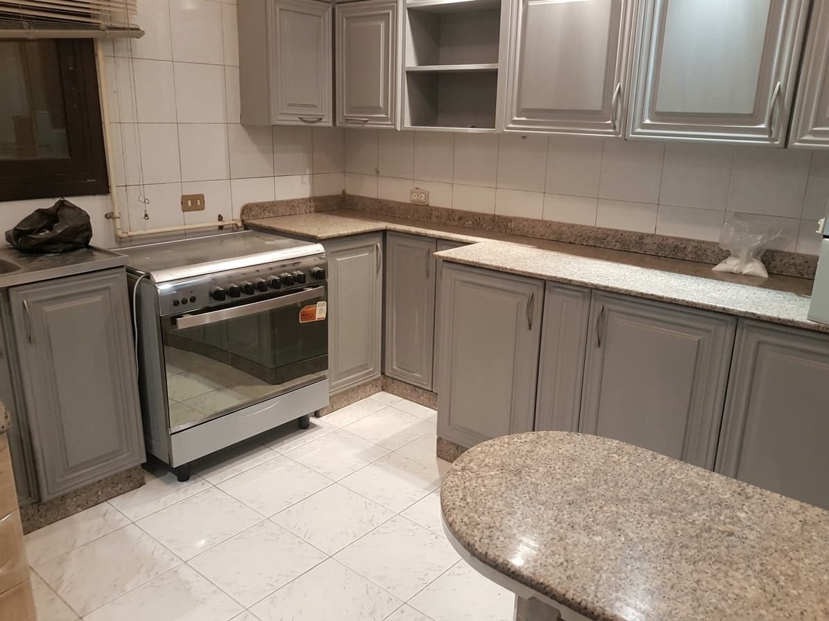 Furnished 200 sqm Apartment in Degla Maadi