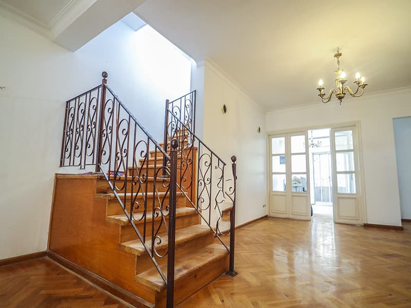 A Stunning Triplex Penthouse In Prime Maadi Degla.