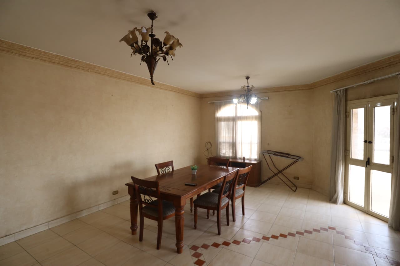 A Homey Furnished Apartment In A Prime Maadi Location.