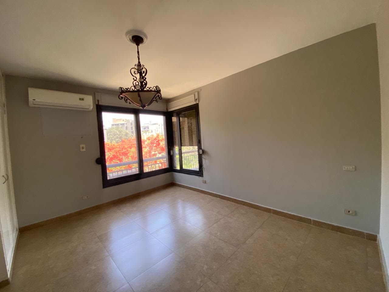 Elegant 3-Bedroom Penthouse in Prime Maadi