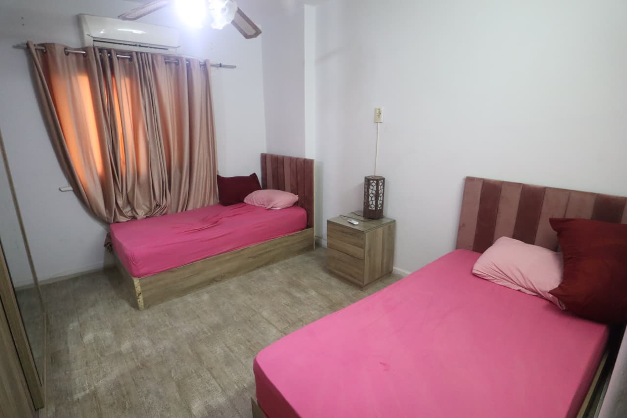 Spacious 160 M2 Apartment with Private Balcony in Degla Maadi