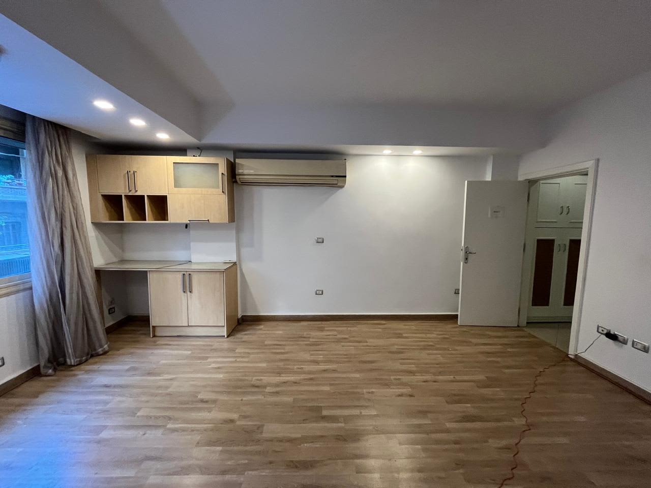 Apartment With View Nile In Premium Location In Zamalek