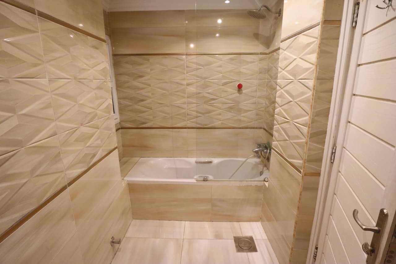 2-Bedroom Apartment in Degla Maadi With Private Balcony