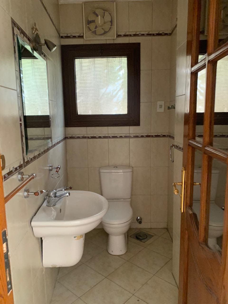 Semi Furnished 3BR Apartment in Degla Near Amenities