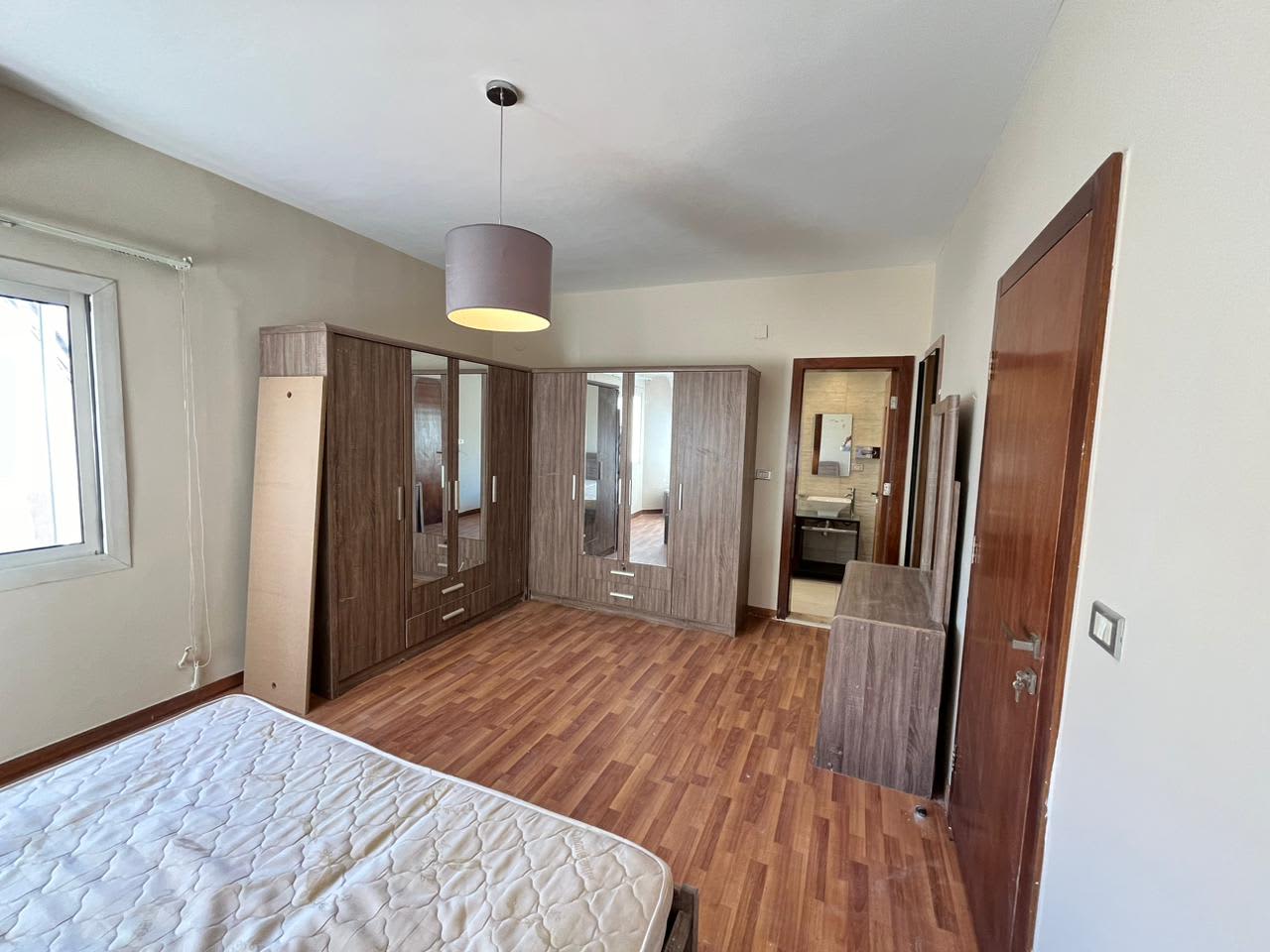 Sunny 3-BR Apartment Near Amenities in Maadi