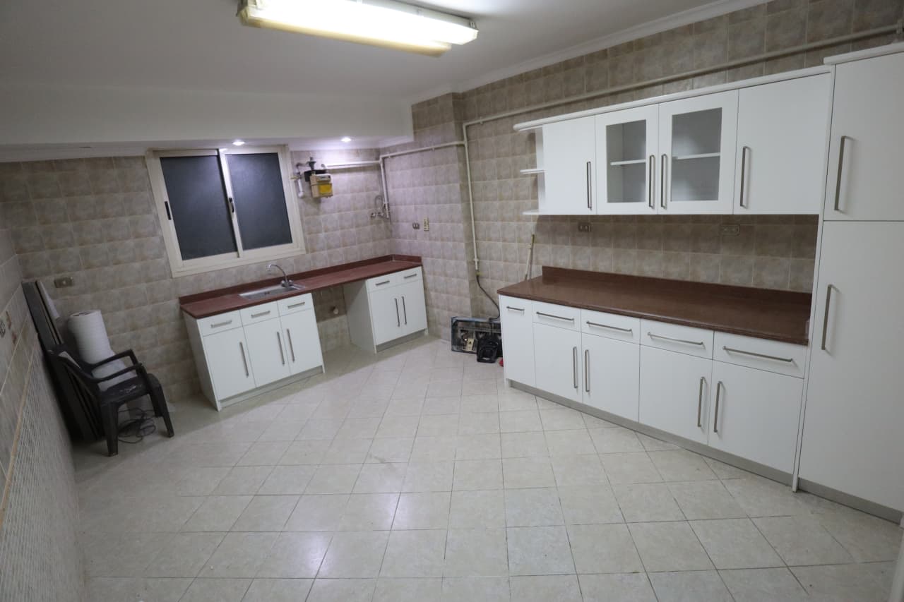 Administrative office for rent | 280  m² | El Maadi.