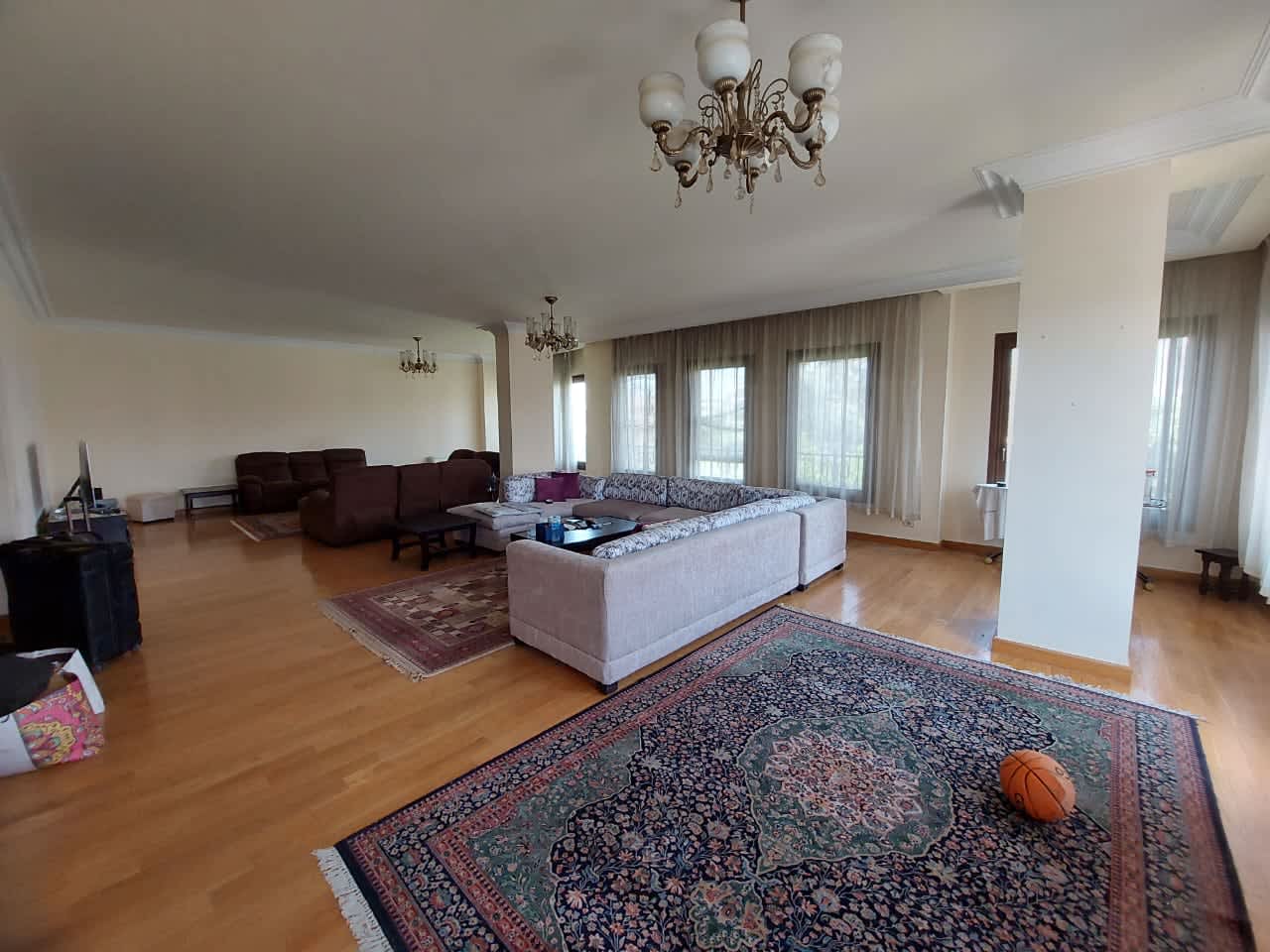 4-BR Modern Penthouse with Shared Pool in Maadi