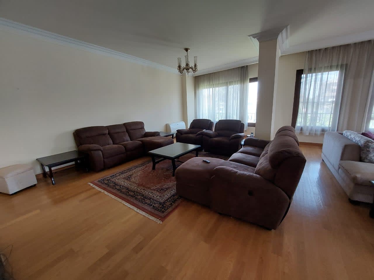 4-BR Modern Penthouse with Shared Pool in Maadi