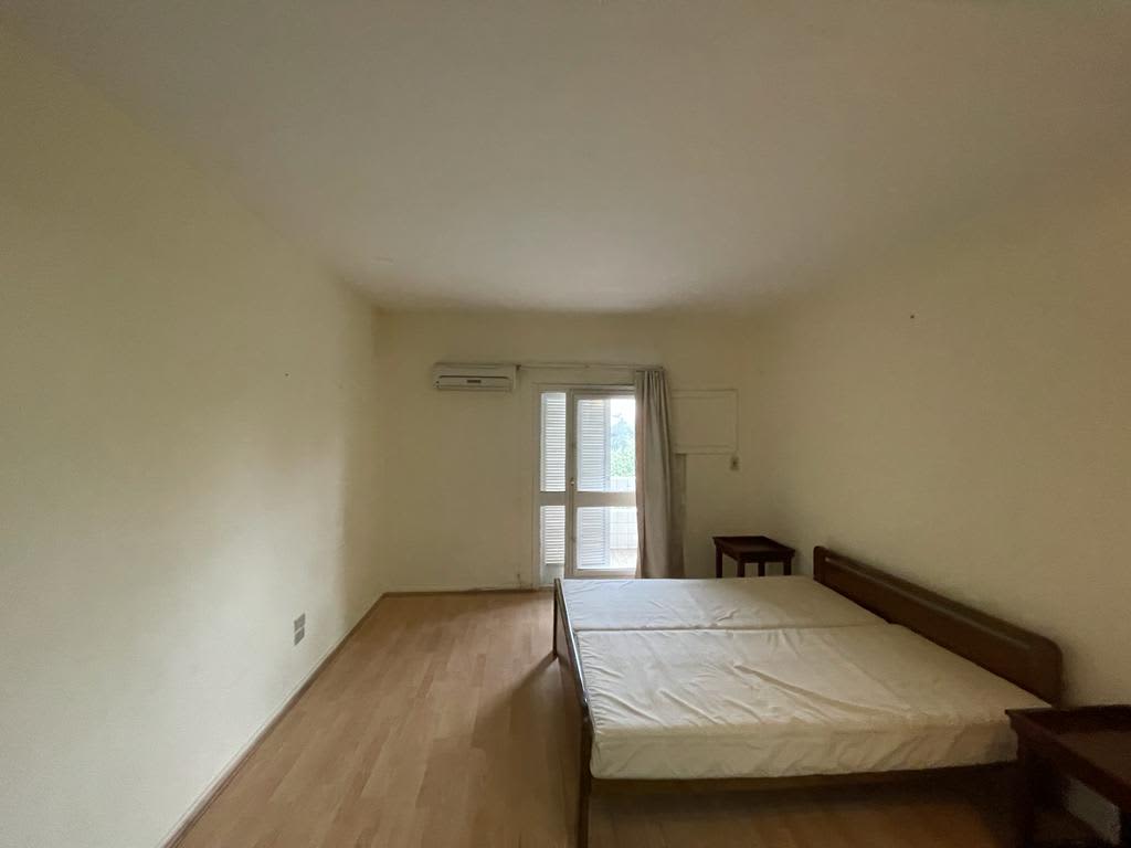 Spacious 3-BR Apartment in Degla Maadi - 200 M2