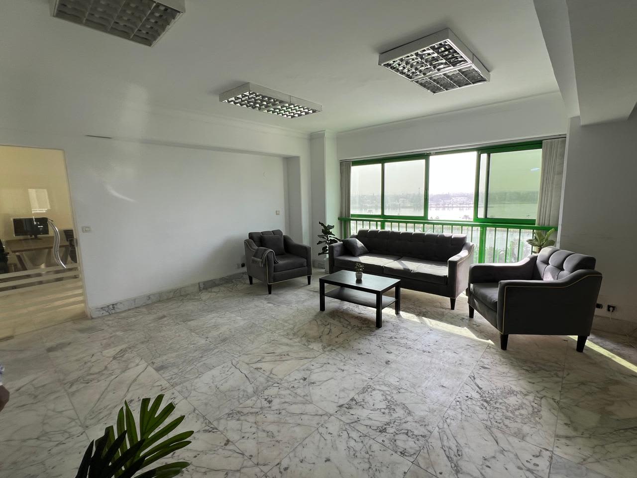 Administrative office for rent | 410 m² | El Maadi.