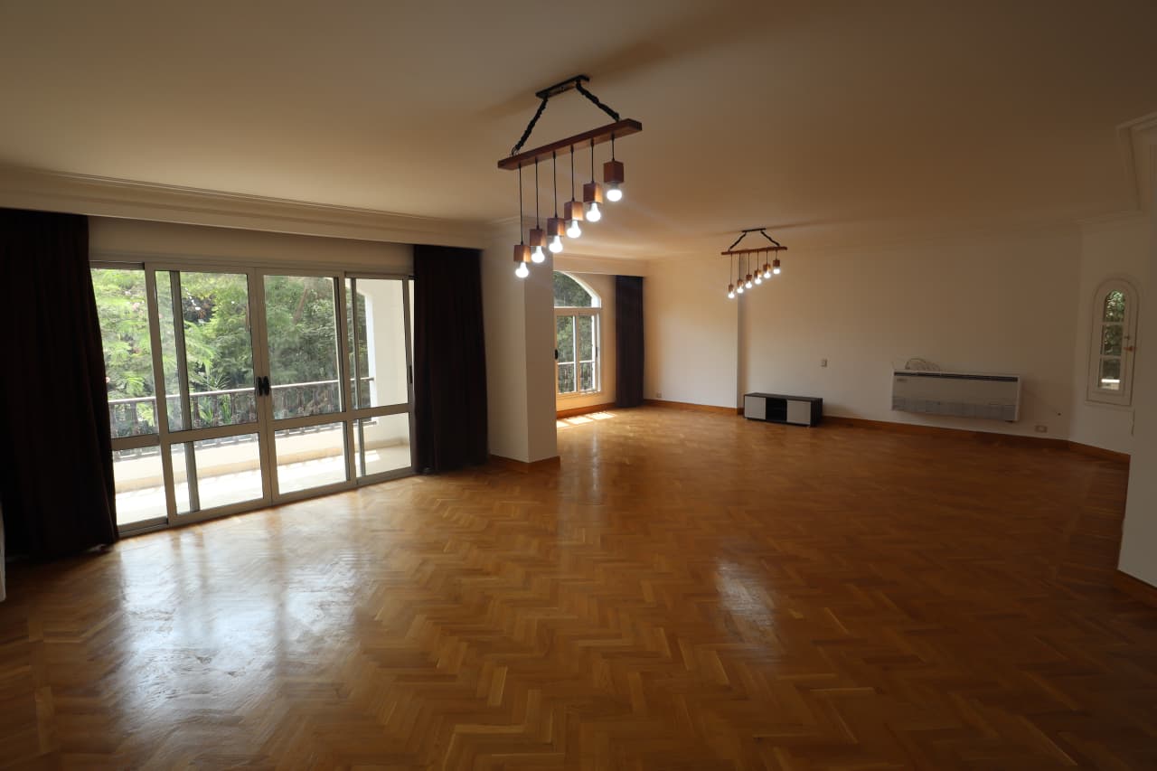 Bright & Spacious Semi Furnished Apaertment For Rent In Degla Maadi.