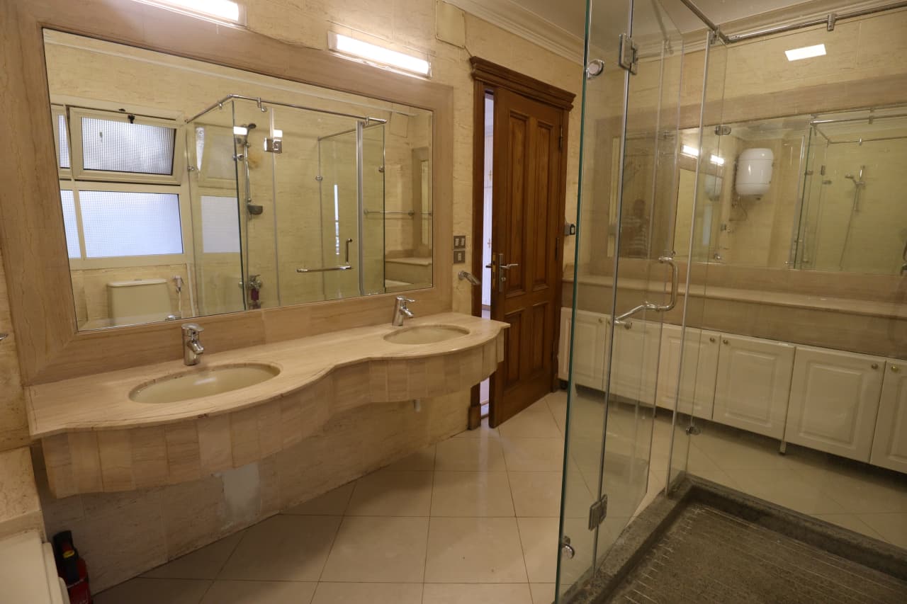 Semi Furnished Roof For Rent In Maadi Degla| Amazing Swimming Pool