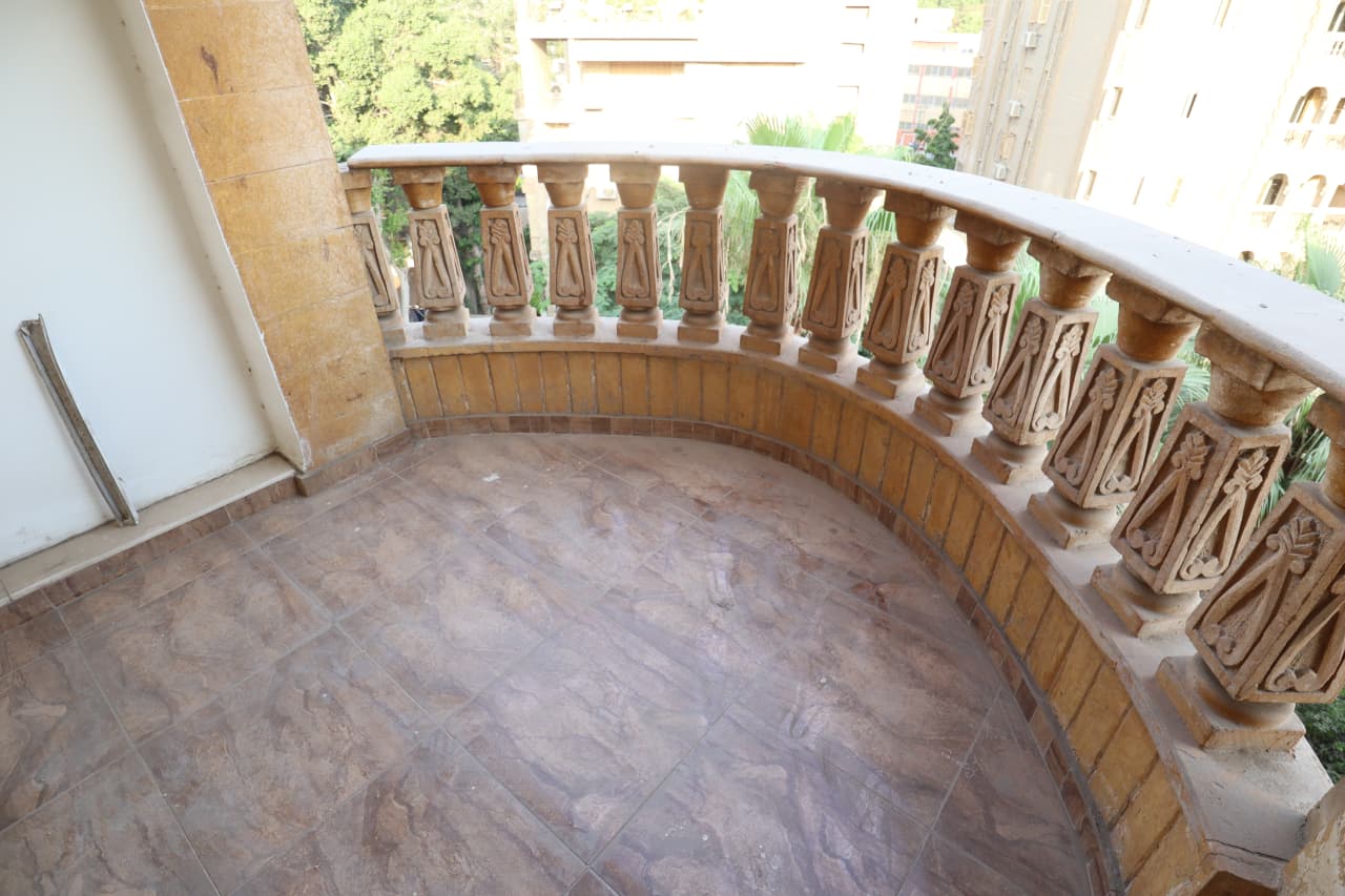 Spacious Semi-Furnished Apartment In The Heart Of Sarayat Maadi.