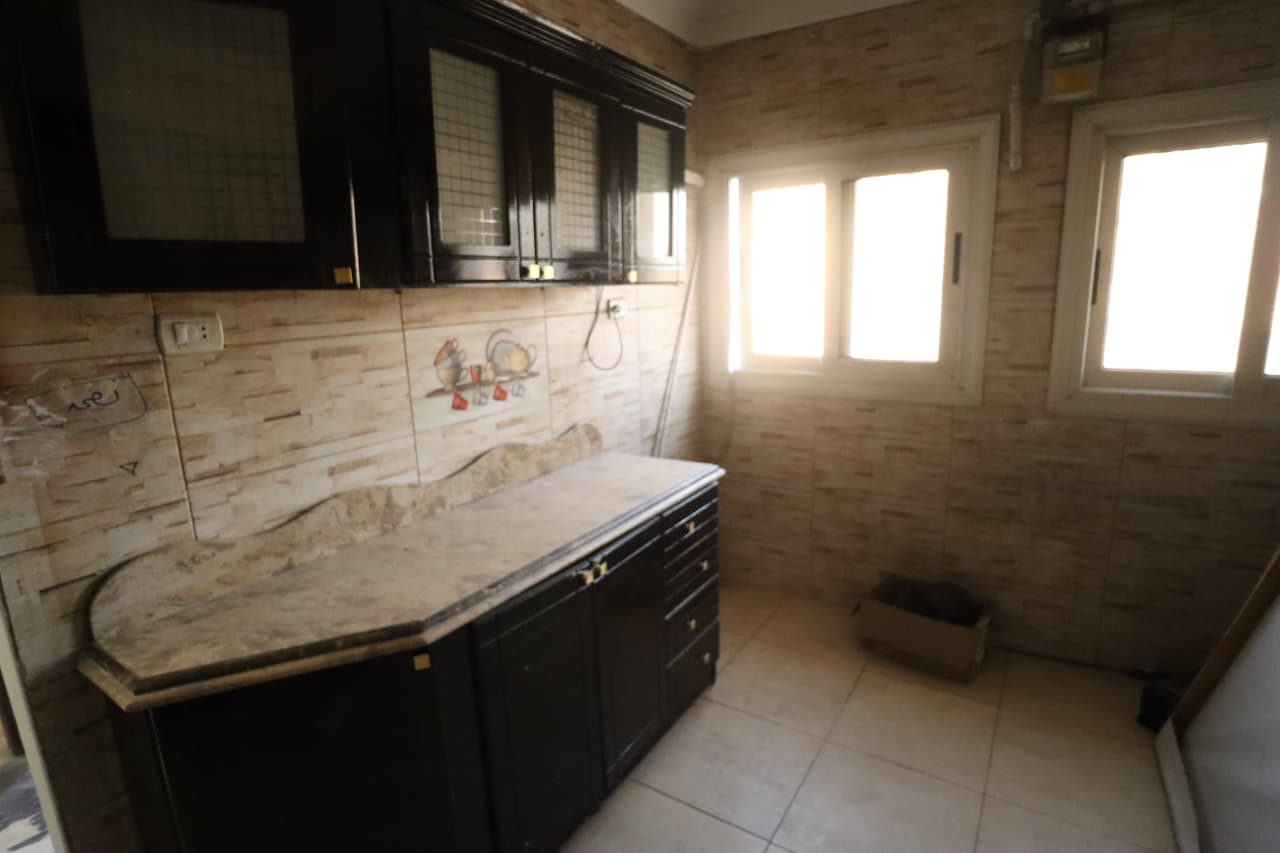 Spacious Semi-Furnished Apartment In The Heart Of Sarayat Maadi.