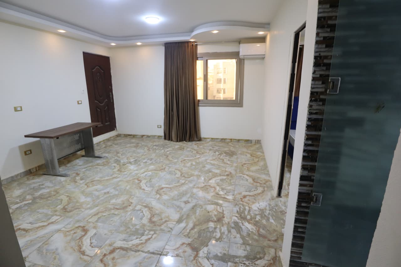 Spacious Semi-Furnished Apartment In The Heart Of Sarayat Maadi.