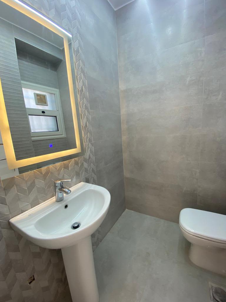 Serene Living With Nile View In The Heart Of Zamalek.