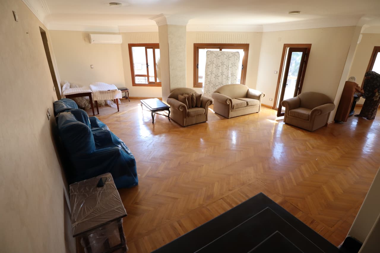 3 bedroom Apartment for rent in Degla