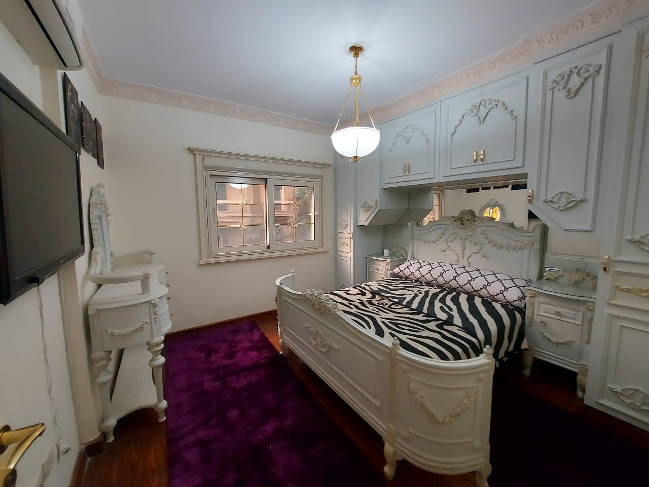 Classic Elegance For Rent In Prestigious Zamalek.