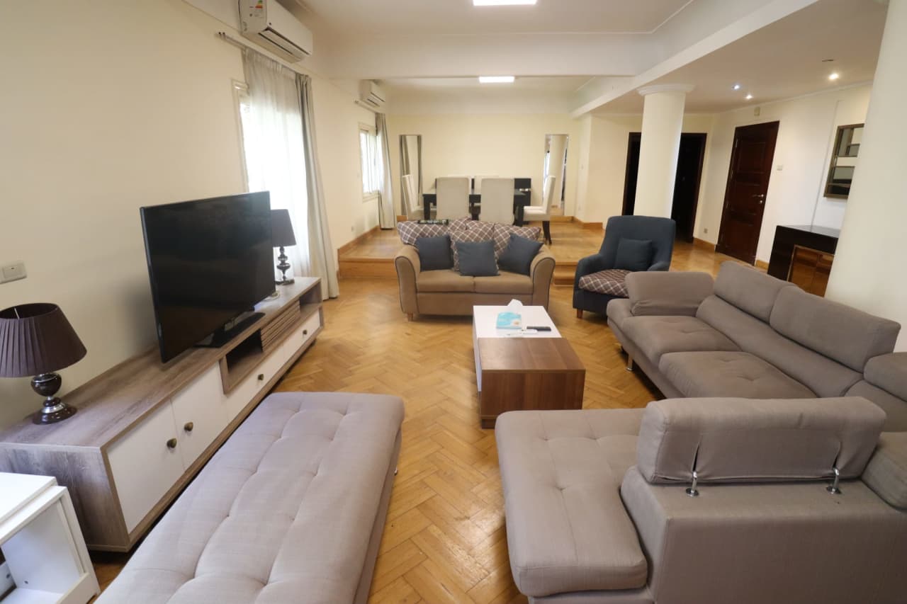 4 bedroom Apartment for rent in Sarayat
