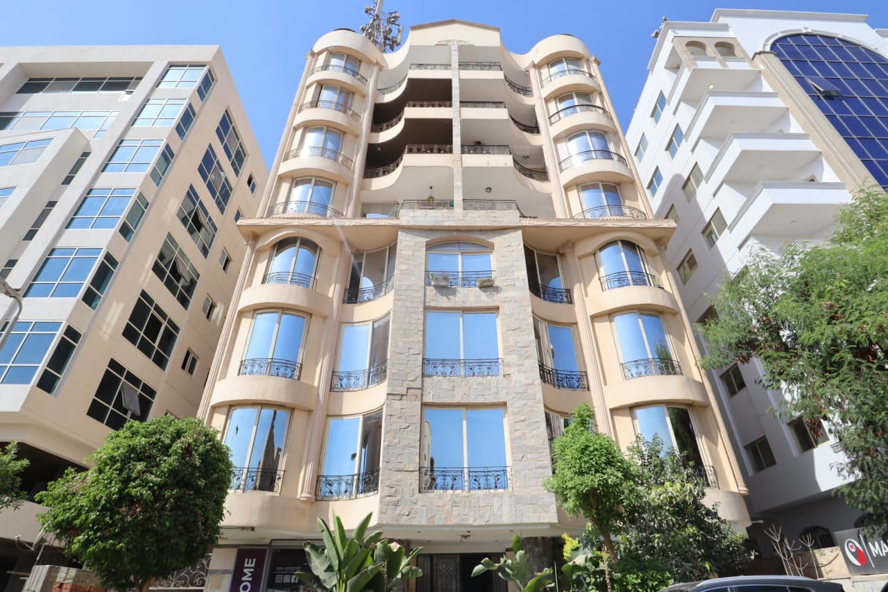 3 bedroom Office for rent in Maadi