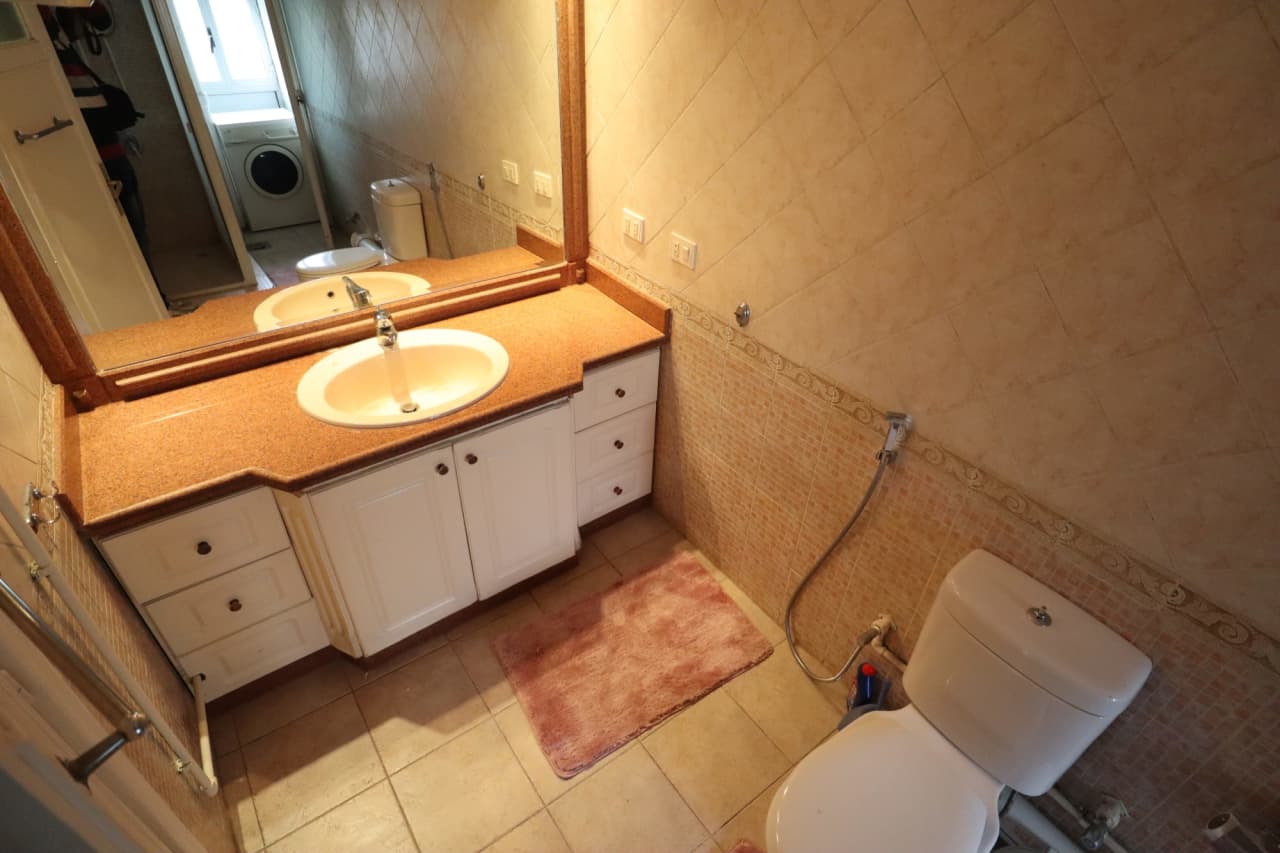 Your Perfect Duplex Ground Floor With A Private Garden, Close To C.A.C.