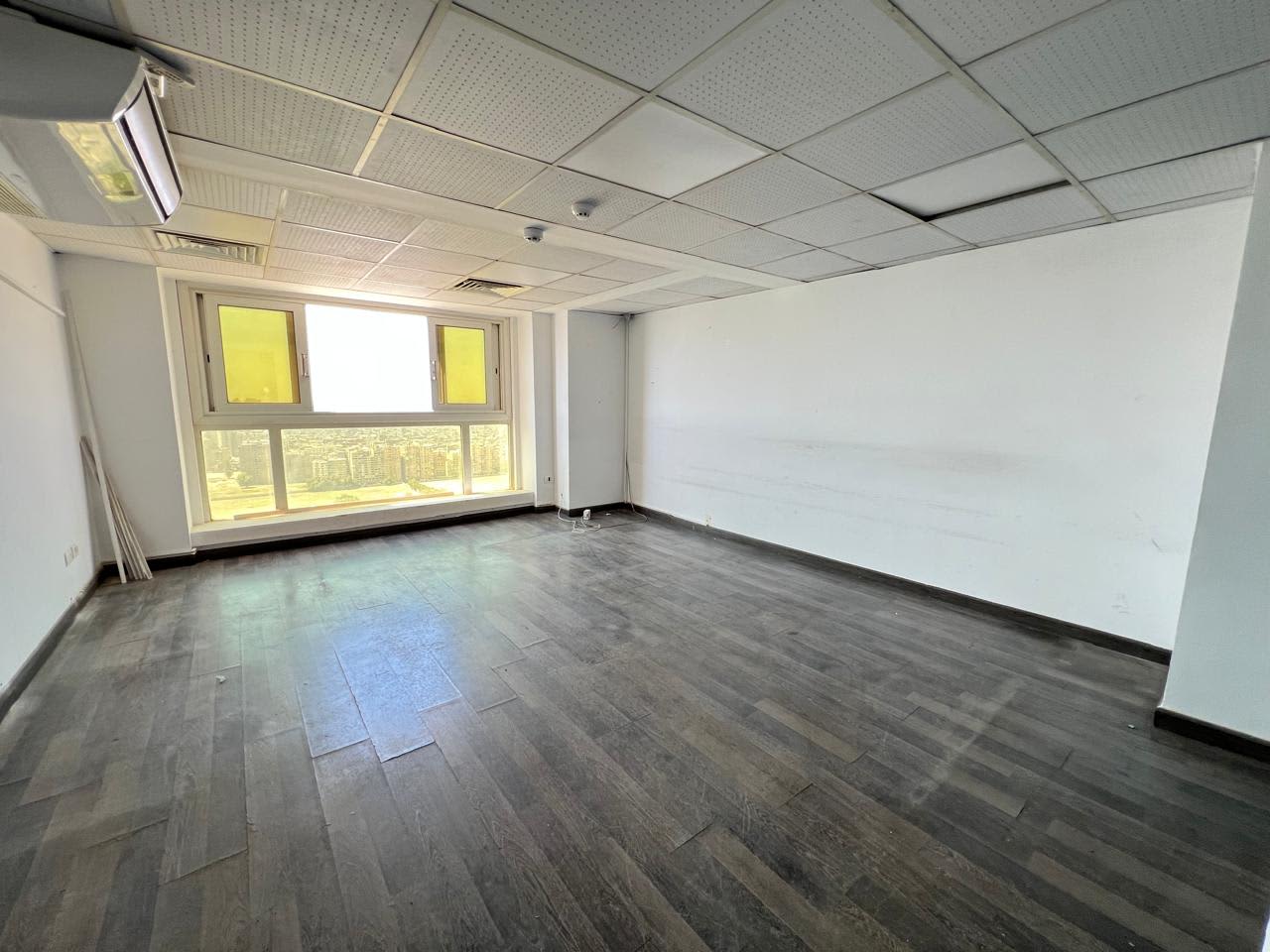 Administrative Office For Rent | 400m² | On Cornish El Nile.