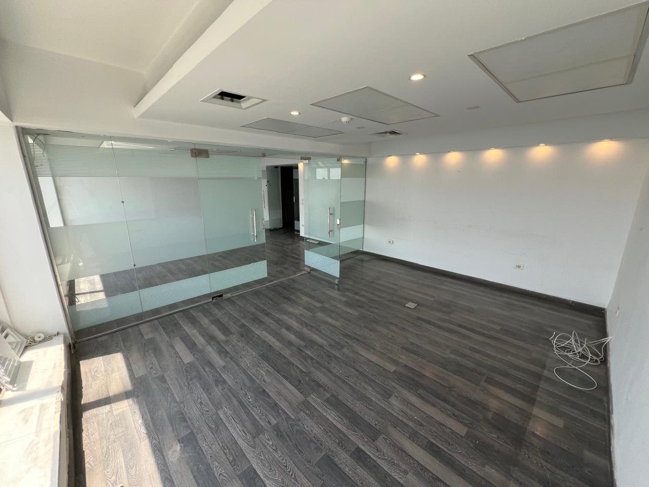 Administrative Office For Rent | 400m² | On Cornish El Nile.