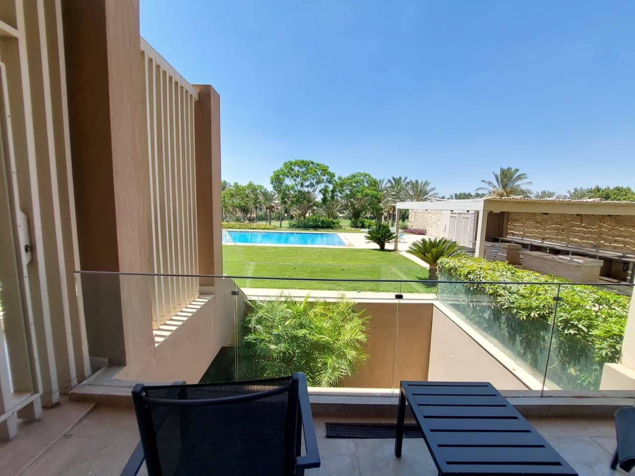 Furnished Apartment With Shared Pool In New Cairo