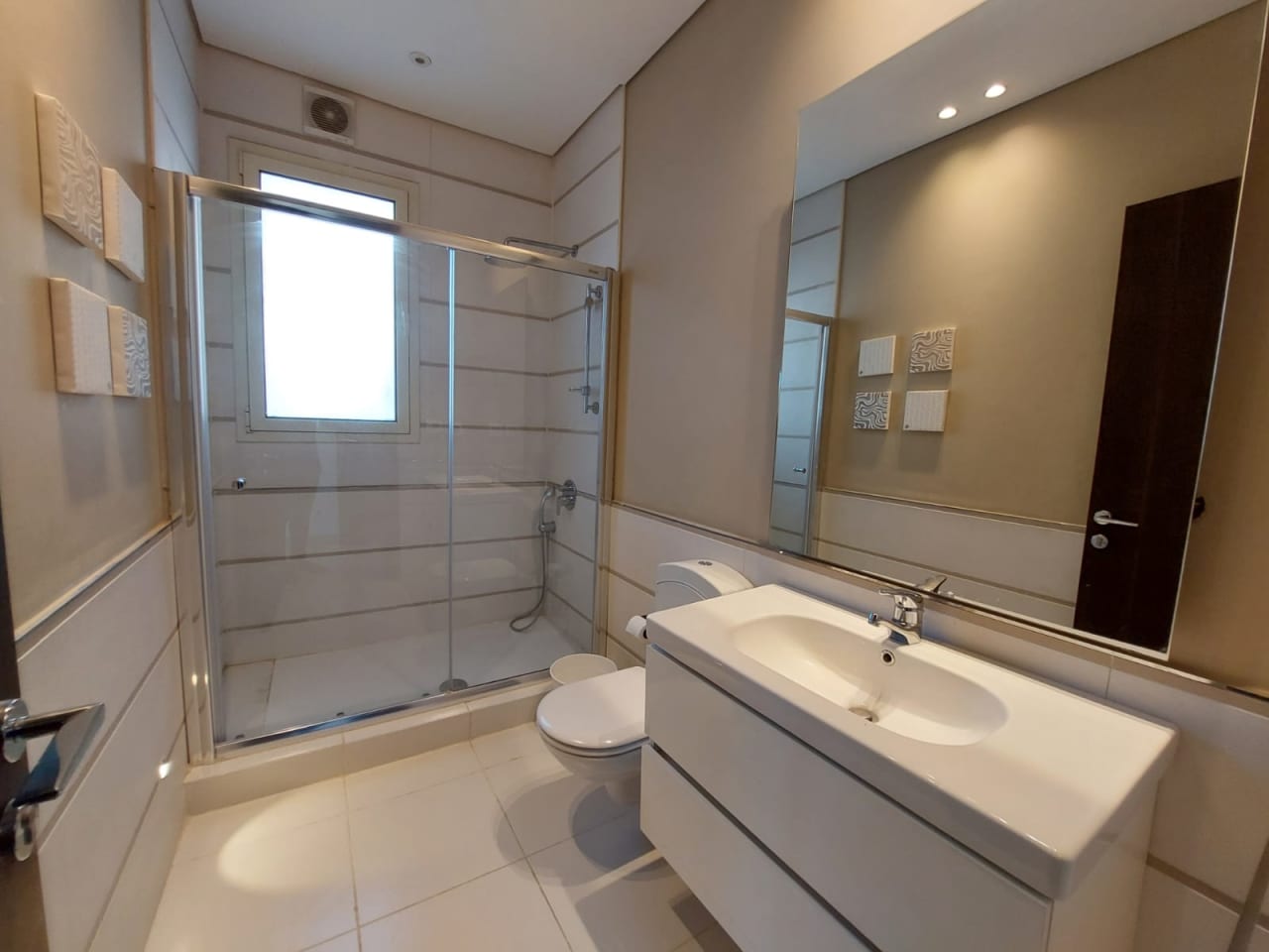 Furnished Apartment With Shared Pool In New Cairo