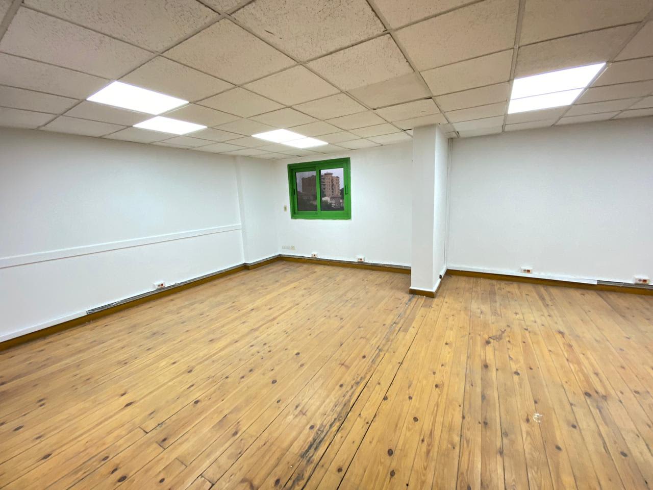 Administrative office for rent | 350  m² | El Maadi.