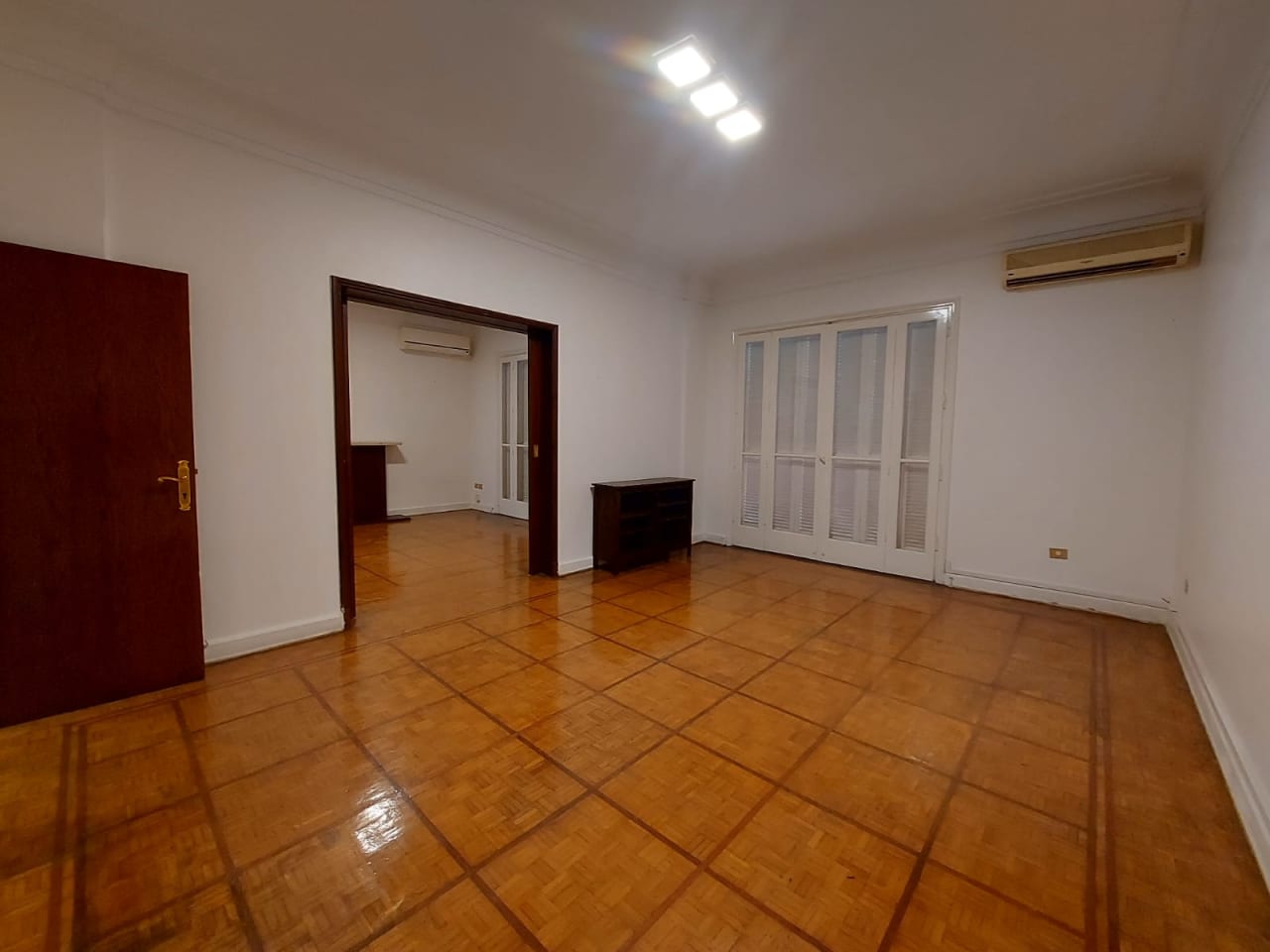 4 bedroom Apartment for rent in Zamalek , Cairo - Image 2