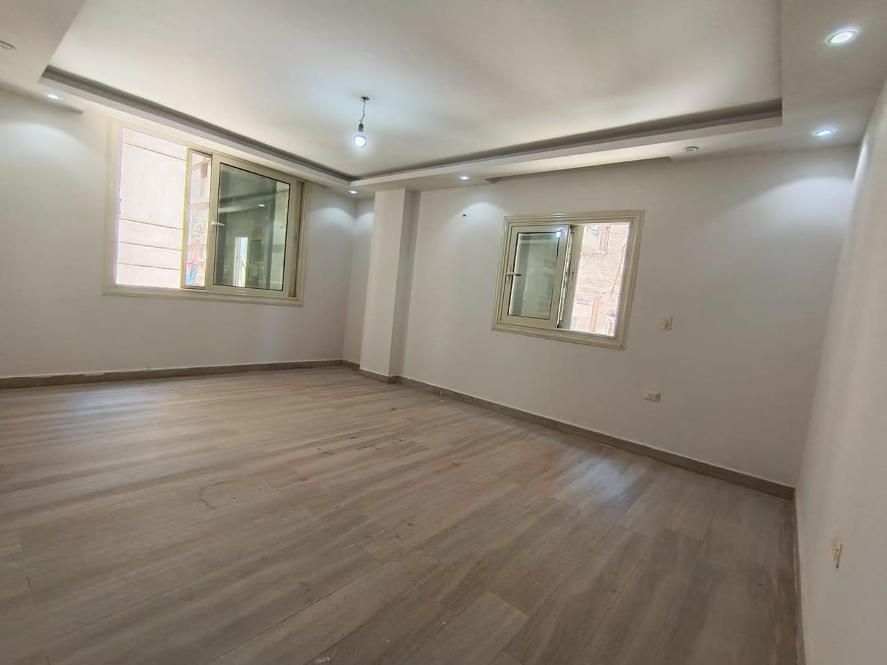 3 bedroom Office for rent in Zahraa El Maadi , Maadi - Image 3