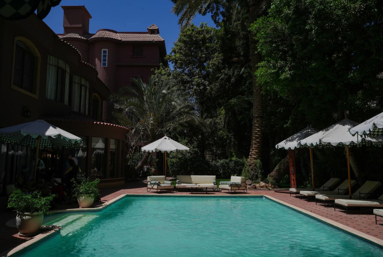 Homey 3BR Apartment in Maadi Terrace & Pool Access — Cairo