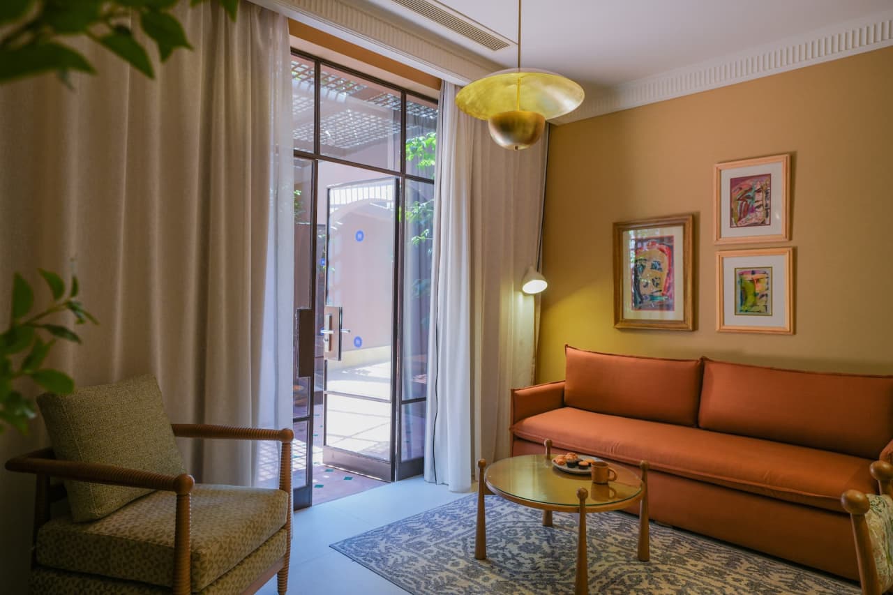 Homey Studio in Maadi Pool & Terrace Access — Cairo