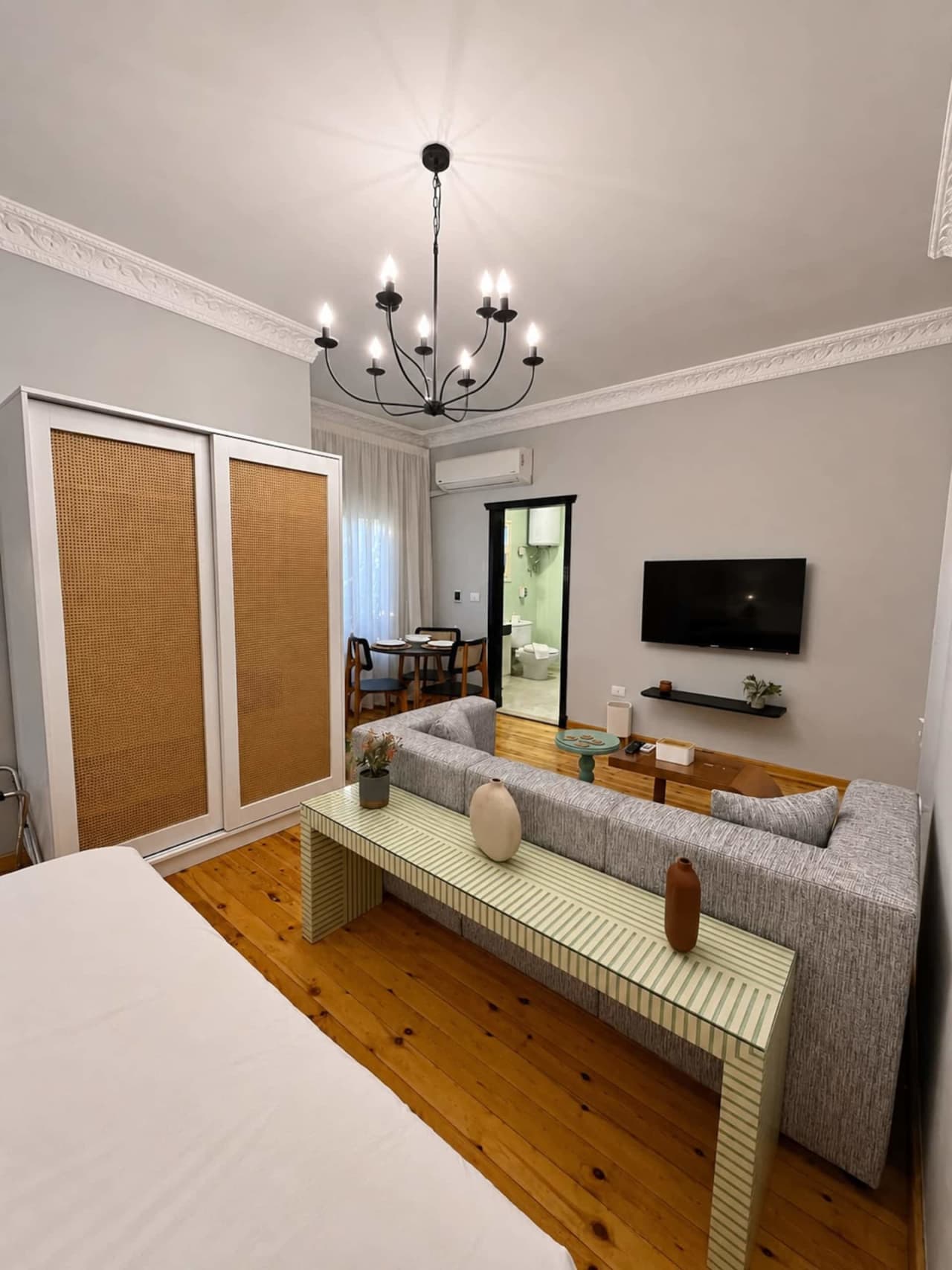 Calm Studio in Maadi with Gym & Terrace Access — Cairo