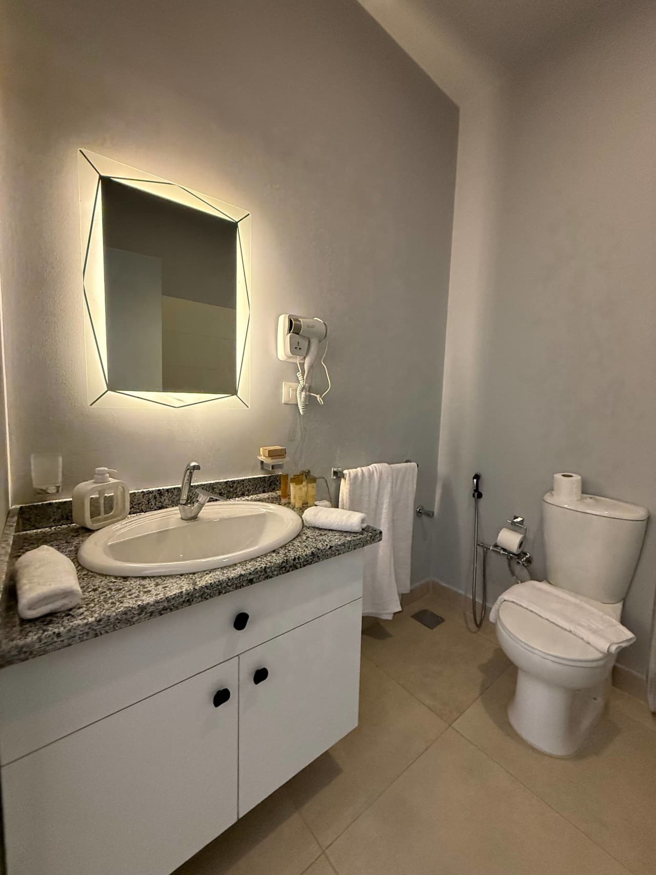 Studio in Maadi with Gym & Terrace access — Maadi