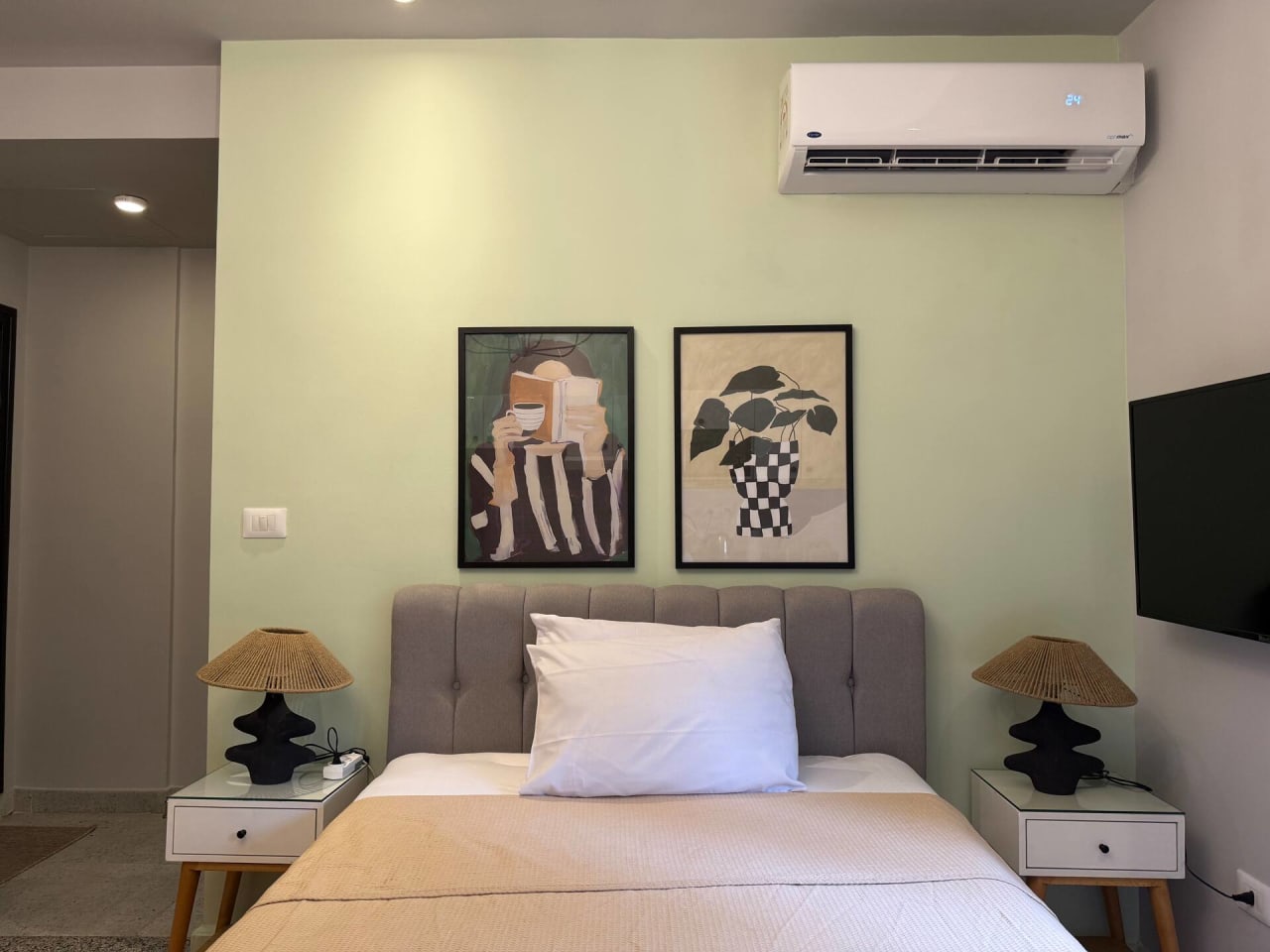 Studio in Maadi with Gym & Terrace access — Cairo