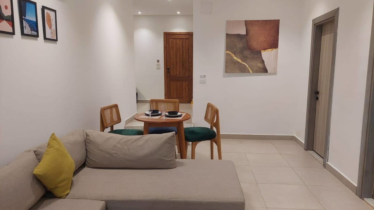 Great discount 32% off in Maadi (#63) Spacey Cairo — Cairo