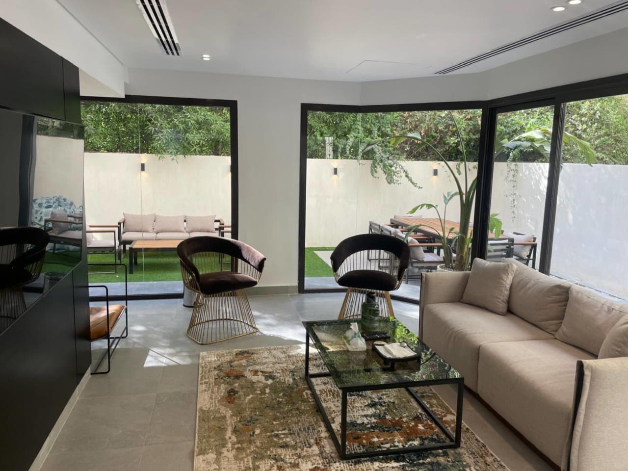 Sophisticated Maadi Escape (#3)| by Spacey Cairo — Cairo