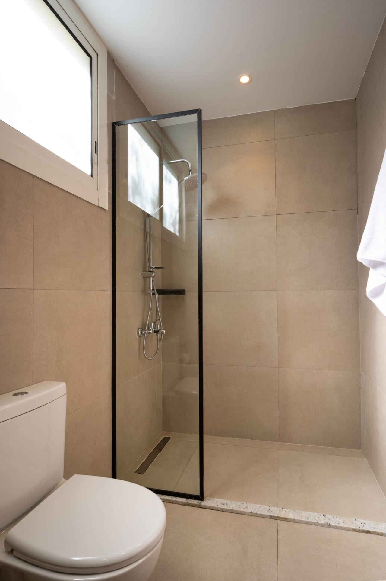Maadi Luxury Stay (#59l1BR 77 Spacey Cairo — Cairo