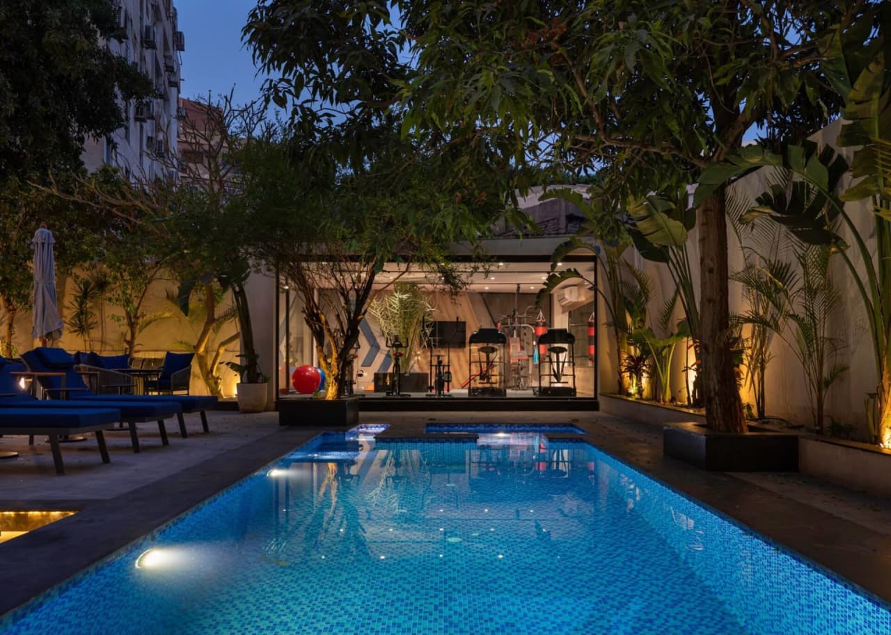 Modern Maadi Stay | Pool & Gym (#43) spacey Cairo — Cairo
