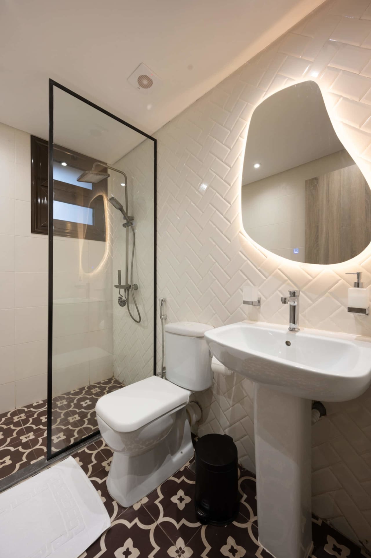 Cozy Urban Retreat (#39)| in Maadi Degla bySpacey — Cairo
